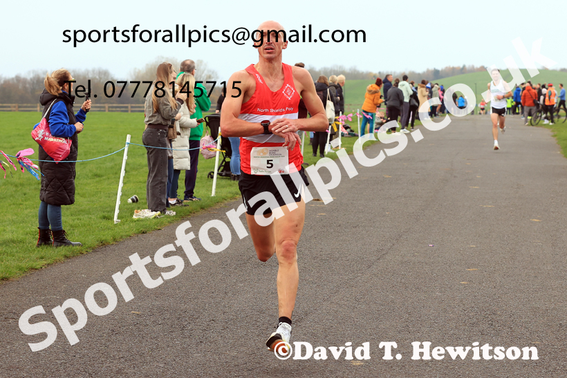 Mens and Womens 2025 Heaton Memorial 10k Road Race, Newcastle Town Moor, Sunday, November 9th. Photo: David T. Hewitson/Sports for All Pics